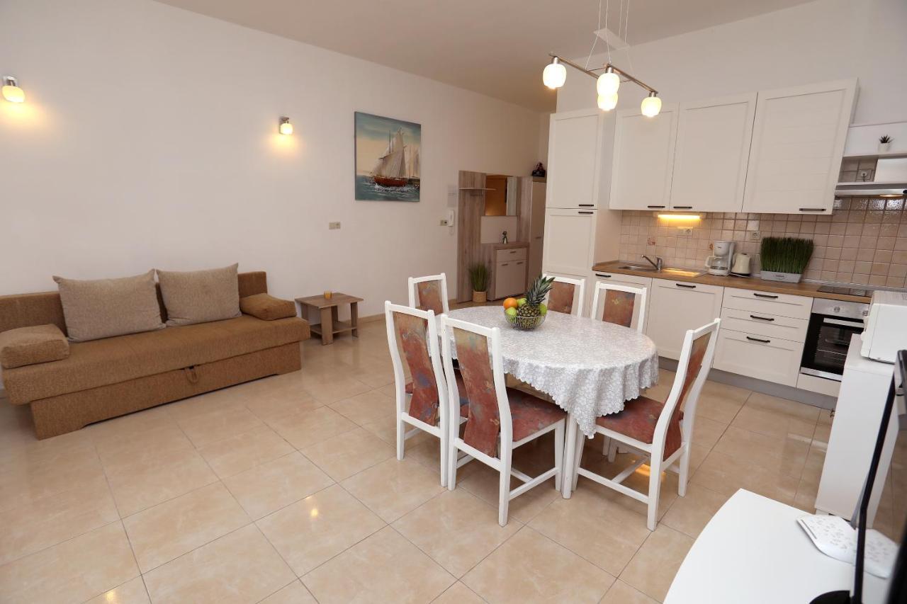 Vila Kuzmanic Trogir Exterior foto